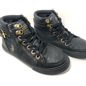 US polo black lace up flat bootie style shoes